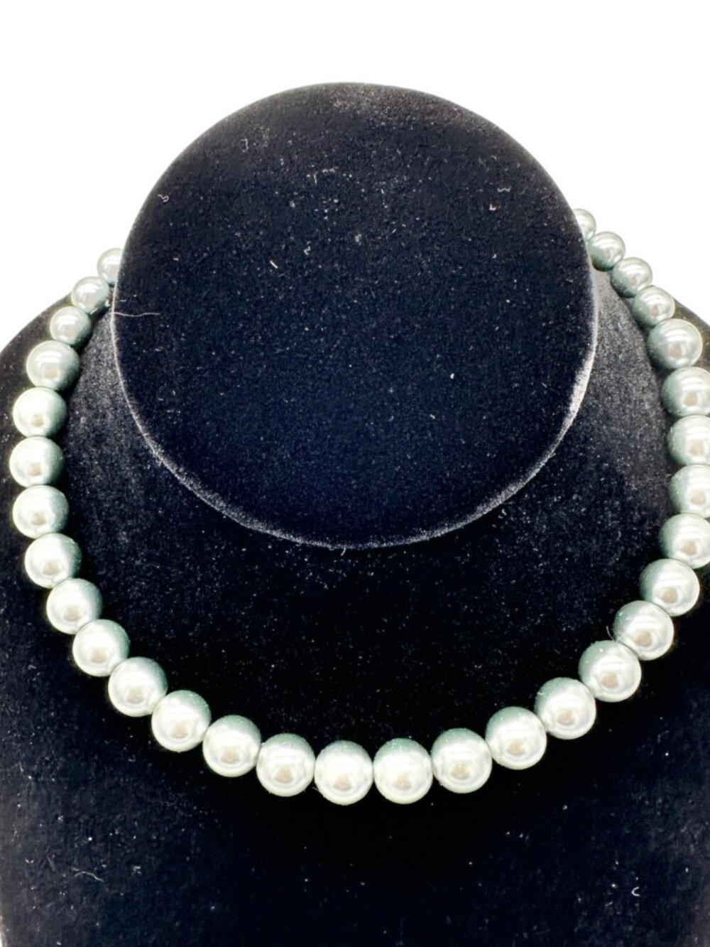 Elegant Express Graduated Gray Faux Pearl Choker Necklace Lobster Clasp 15 inch